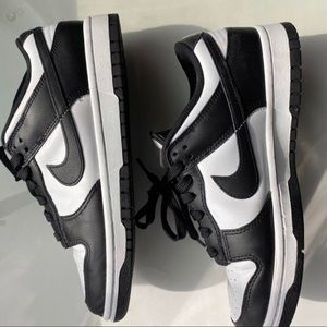NIKE dunks black and white (make offers!)